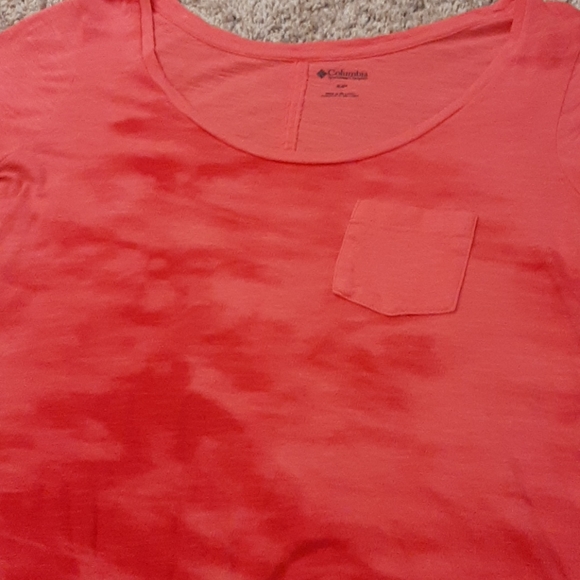 Columbia t shirt - Picture 3 of 3